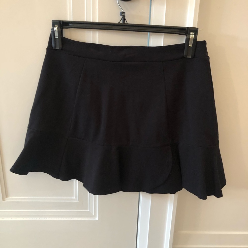 Ruffled mini skirt